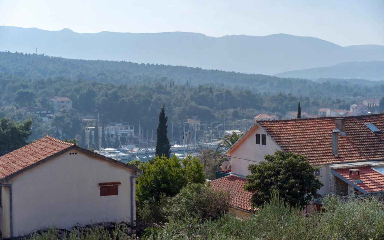 Antonella Apartamento Vrboska Exterior foto